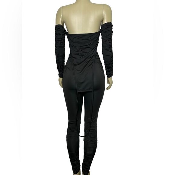 SOLD! Elegant Black Off-Shoulder Pants Set - Picture 5 of 14